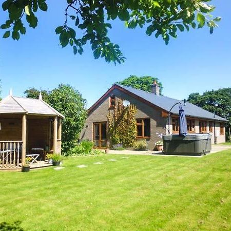 Tynddol Bungalow Llanbadarn Fynydd エクステリア 写真